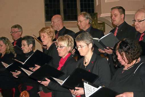 Die cappella vocale präsentierte ihre Beiträge höchst konzentriert. Foto: Adrian Foto: Schwarzwälder-Bote