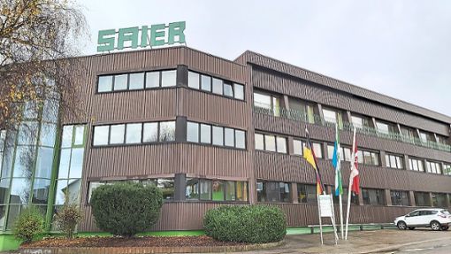 Das Unternehmen Saier in Peterzell will sich nördlich angrenzend vergrößern.Foto: Fuchs Foto: Schwarzwälder Bote