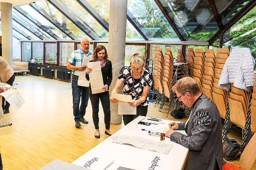 Knapp zwei Stunden dauerte die Auszählung der Stimmen in Jettingen. Foto: Geisel Foto: Schwarzwälder-Bote