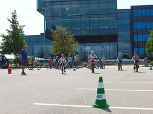 Auf dem Parcours mussten die Kinder ihr Fahrrad sicher beherrschen. Foto: Polizei Foto: Schwarzwälder Bote