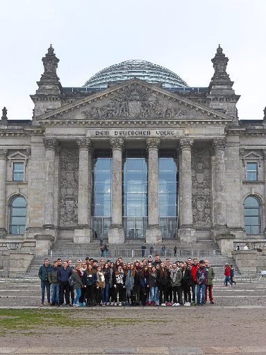 Kultur, Politik, Geschichte: Berlin ist ein aufregendes Reiseziel, das stellte  die Kursstufe 2 des   Gymnasiums   fest. Foto: Gymnasium Foto: Schwarzwälder-Bote