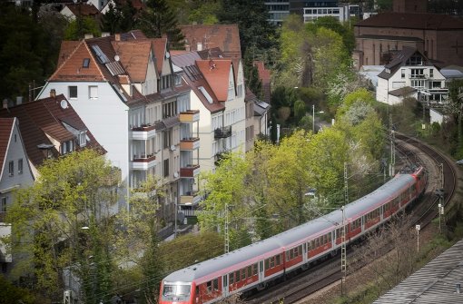 Die Gäubahn fährt mitten durch Stuttgart. Foto: Lichtgut/Achim Zweygarth