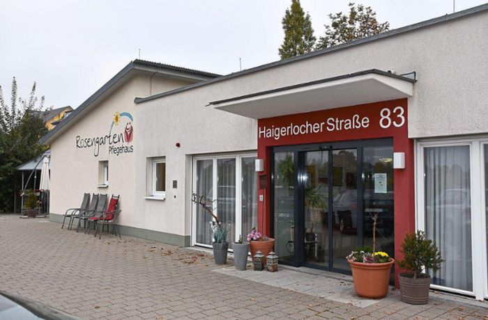 Pflegeheim in Empfingen: Rosengarten könnte wegen Impfpflicht zwei Mitarbeitende verlieren