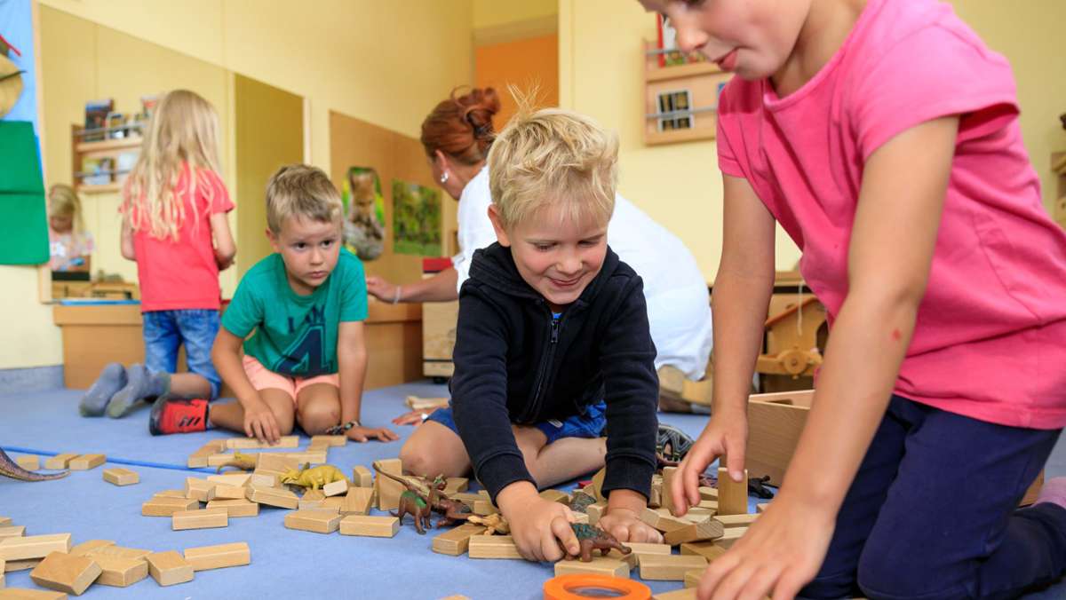 Streit um Kinderbetreuung: Grüne und CDU wollen Standards senken