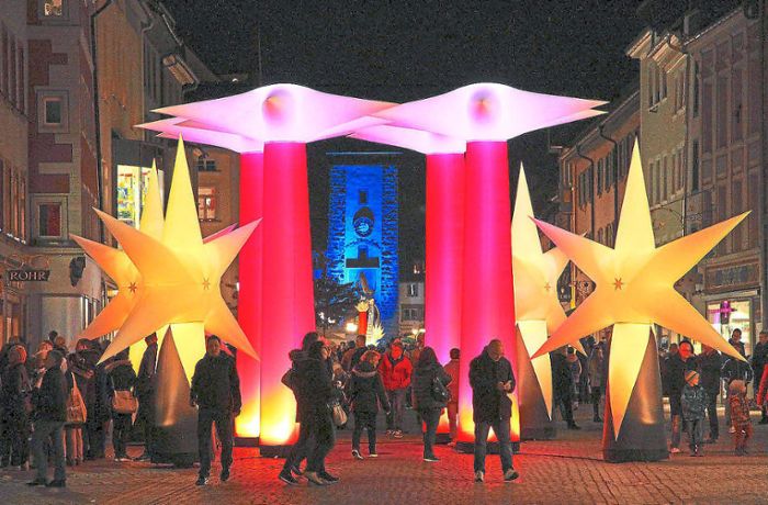 Shoppingnacht heiß diskutiert: Darf die Lichternacht in Villingen-Schwenningen stattfinden?