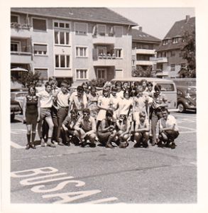 Die Abschlussklasse im Jahr 1970  in Wellendingen, der auch Schörzinger Schüler angehörten.Foto: Privat Foto: Schwarzwälder Bote