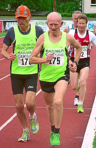 Für die Konkurrenz zu stark: Edmund Schlenker (Mitte) und Wolfgang Nehring. Foto: Krehl Foto: Schwarzwälder-Bote