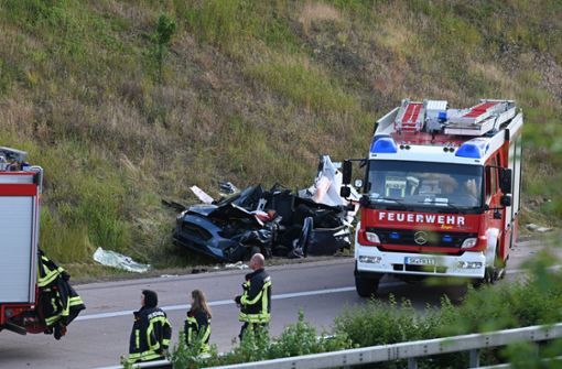 Bei dem Unfall starben drei Menschen. Foto: dpa/Heiko Rebsch