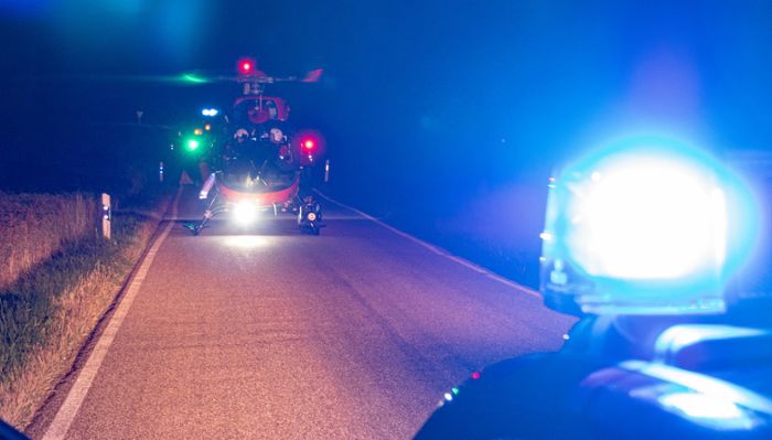 Am Kreisverkehr umgekippt: Vier teils schwer Verletzte nach Unfall bei Hechingen