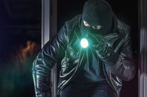 Ein Zeuge hat in der Nacht auf Sonntag einen Einbrecher in Balingen beobachtet. (Symbolfoto) Foto: AA+W – stock.adobe.de