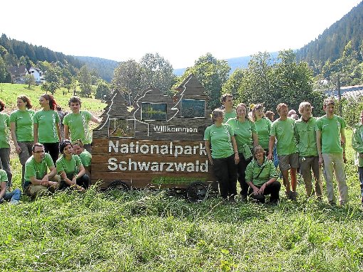Ein Willkommensschild für den Nationalpark wurde von Greenpeace-Aktivisten im vergangenen Jahr nach Baiersbronn gebracht. Am Sonntag soll es aufgestellt werden.            Archivfoto: Wiegert Foto: Schwarzwälder-Bote