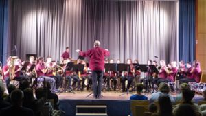 Die Concert Band mit ihrem Dirigenten Björn Ludwig brachte den Zuhörern die Vielfalt konzertanter Blasmusik nahe. Foto: Gymnasium Dornstetten