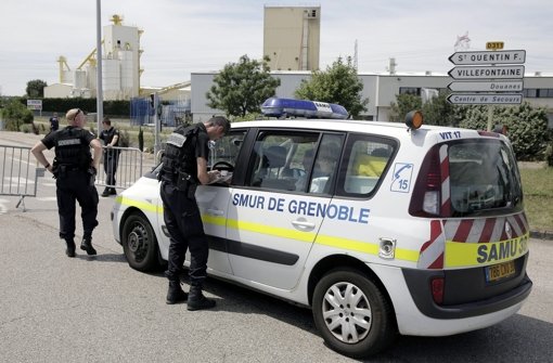 Bei einem Anschlag in einem Gaswerk in Saint-Quentin Fallavier bei Lyon sind ein Mensch getötet und mehrere Personen verletzt worden. Foto: EPA