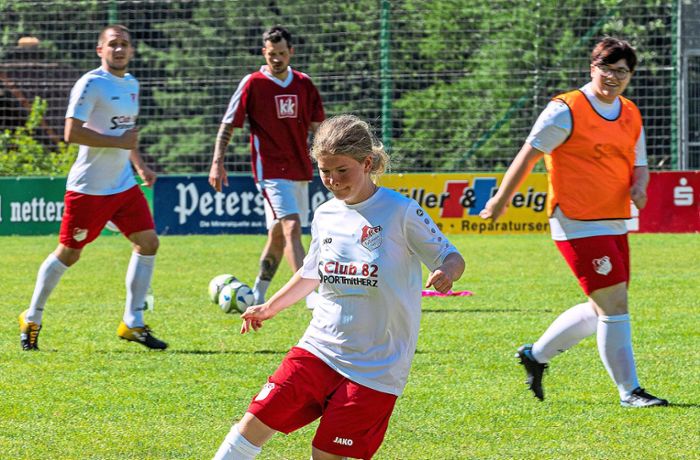 Mitspielen mit Handicap: Haslacher Club 82 stellt eigene Fußballmannschaft