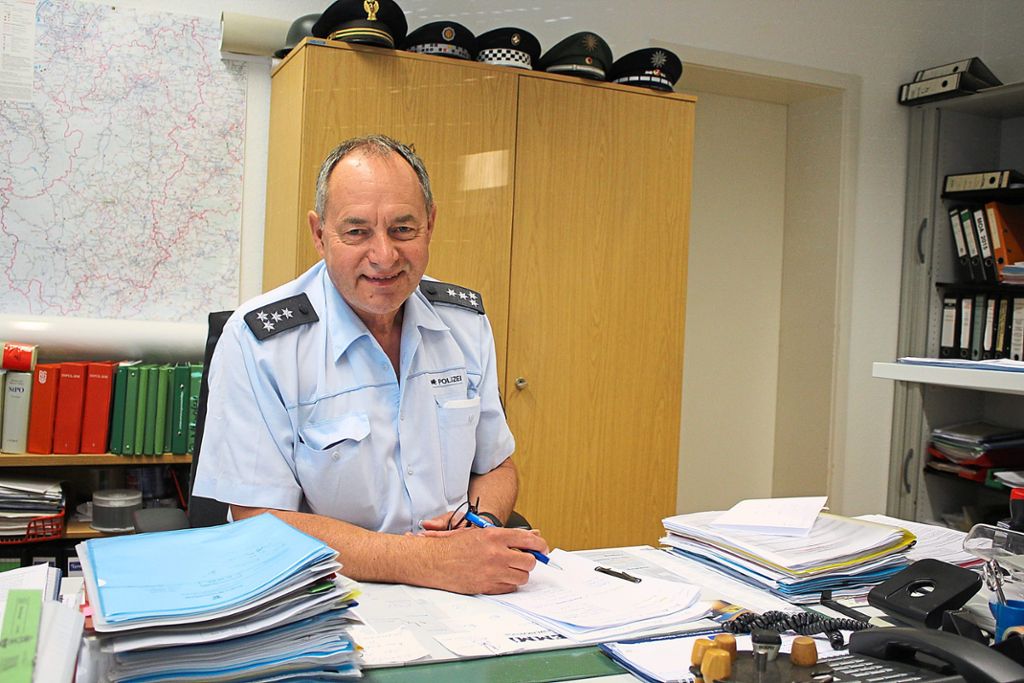 Dieter König, Chef des Altensteiger Polizeipostens, sieht sich und seine Beamten für die Coronakrise gewappnet.