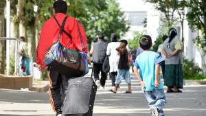 Bundespolizei greift 64 Flüchtlinge auf