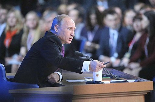 Russland und Präsident Putin haben derzeit mit schweren Wirtschaftsproblemen zu kämpfen.  Foto: dpa