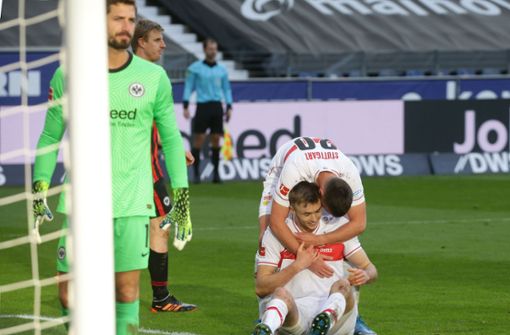 Irgendwie ins Tor gestochert: Sasa Kalajdzic jubelt auch gegen Eintracht Frankfurt. Foto: Baumann