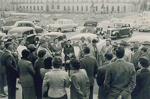 Schon in den 50er-Jahren fand sich der WAC mit einem Autokorso auf dem Stuttgarter Schlossplatz ein Foto: WAC