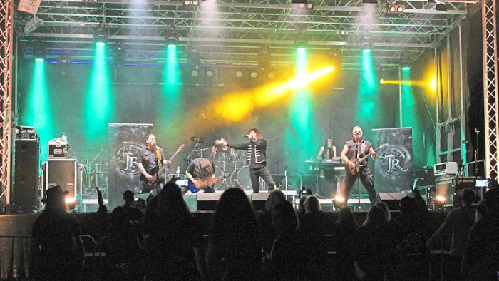Vier Bands rocken mächtig beim Oberwolfacher Open-Air