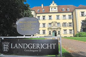 Vor dem Landgericht Konstanz wird in zweiter Instanz ein schwerer Raub in Tateinheit mit gefährlicher Körperverletzung verhandelt. Foto: Seeger
