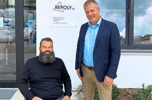 Falk Bräuner (links), Geschäftsführer der Global Solutions GmbH, mit  Martin Hartl, Geschäftsführer der Infinex Group. Foto: Mau