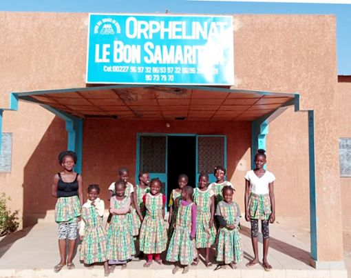 Die Mädchen des Waisenhauses Der gute Samariter in Niger werden seit Jahren von HIS Niger und von Helfende Hände unterstützt, insbesondere für ihre Schulbildung. Foto: HIS Niger Foto: Schwarzwälder Bote