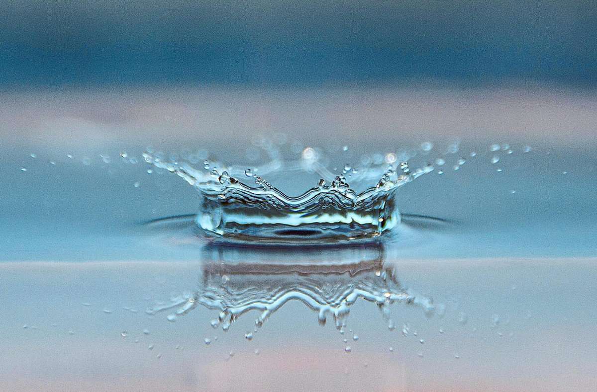 Die Trinkwasserversorgung in der Region leidet unter den hohen Temperaturen und viel Wind. Foto: roegger/Pixabay