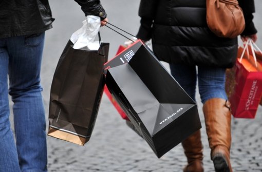 Die deutschen Verbraucher geben nicht mehr ganz so gern Geld aus. Foto: dpa