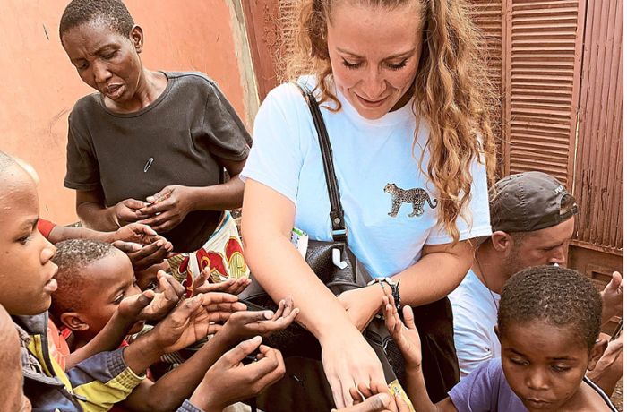 Aus Urlaub wird Herzensprojekt: Haiterbacherin Dominka Paurevic unterstützt Kinderheim in Tansania