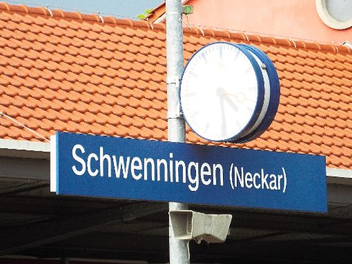 Ein 24-Jähriger ist leblos auf der Bahnhofs-Toilette gefunden worden. (Symbolfoto) Foto: Hennings