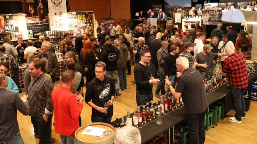Einmal mehr gut besucht war die Riegger-Whiskymesse in der neuen Tonhalle. Foto: Birgit Heinig