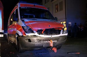 Am Sonntagabend gab es in Ostfildern einen weiteren Unfall mit einem Rettungswagen. Bei dem vorherigen Unfall am Mittwochabend wurden insgesamt sechs Menschen verletzt, einer davon schwer - hier die Bilder: Foto: FRIEBE|PR/Alexander Hald / Archivbilder