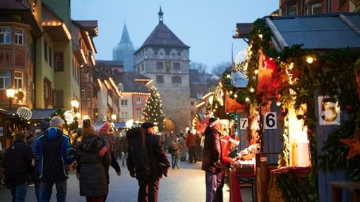 Einstimmen auf die Weihnachtszeit mit einem  Bummel über den Weihnachtsmarkt vom 7. Dezember bis zum 17. Dezember Foto: Ralf Graner