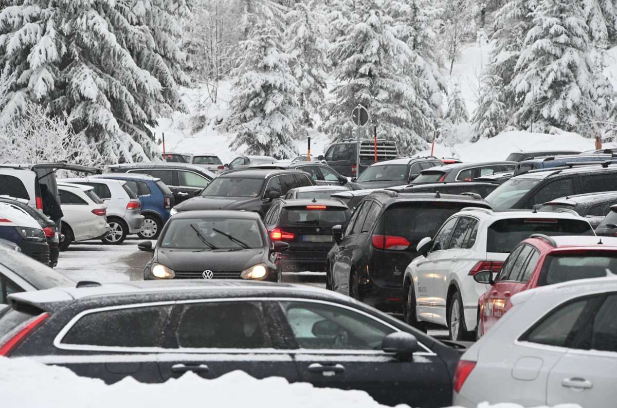Schwarzwaldhochstraße: Behörden warnen vor Verkehrschaos am Wochenende