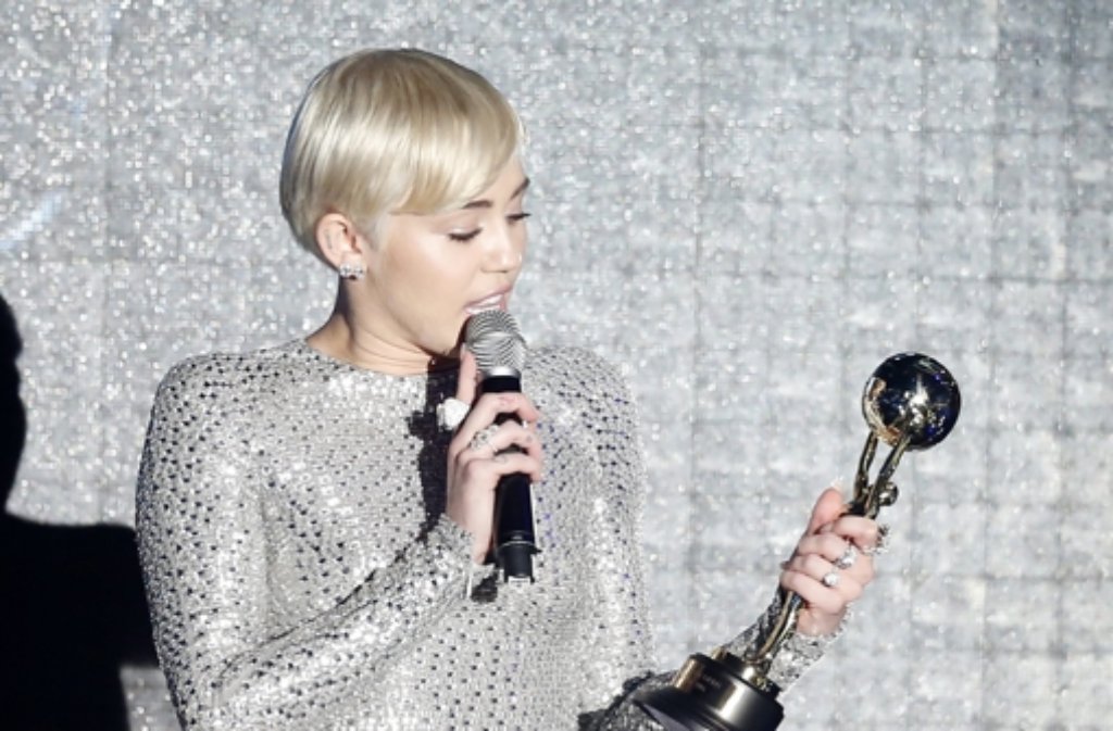 Abräumerin des Abends in Monaco: Miley Cyrus war ganze 14 Mal beim World Music Award nominiert und erhielt die Preise als Beste Entertainerin und die am besten verkaufte Künstlerin. Foto: dpa