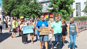 100 Menschen kämpfen für Schwenninger Friedensschulbad