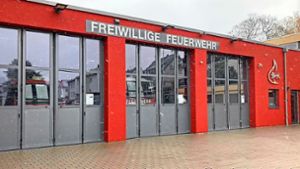 Die Ostelsheimer  Feuerwehr will in den nächsten Jahren ihre alten Fahrzeuge gegen neue Modelle austauschen. Foto: Felix Biermayer