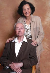 Maria und Willi Hassel sind seit 70 Jahren miteinander verheiratet. Foto: Hauser Foto: Schwarzwälder Bote