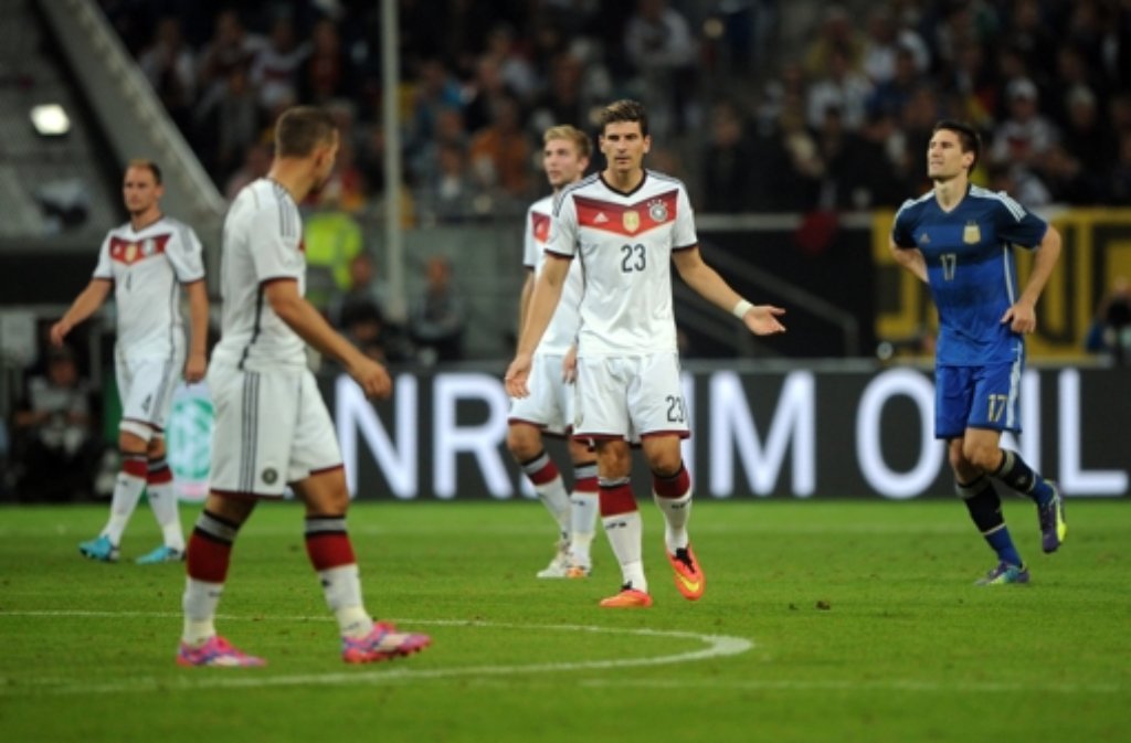 Deutschland verliert in Düsseldorf gegen Argentinien und muss sich jetzt schnell auf die EM-Qualifikation einstimmen.