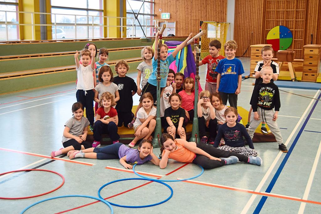 An den strahlenden Gesichtern der Schüler ist zu sehen, mit wieviel Spaß die Kinder bei der Fitness-Olympiade an der Grundschule Schwanau mitgemacht haben. Fotos: Laurösch