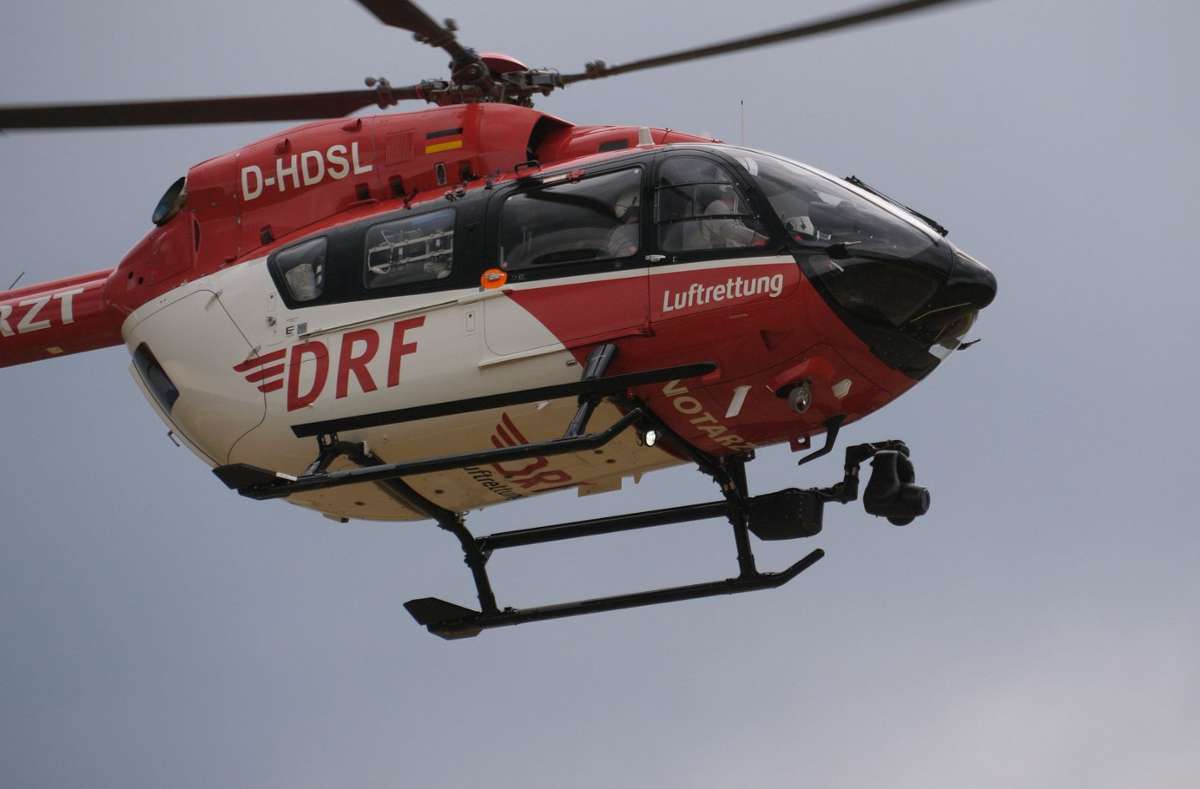 Ein Hubschrauber brachte den Verletzten in eine Klinik. (Symbolfoto) Foto: Heidepriem