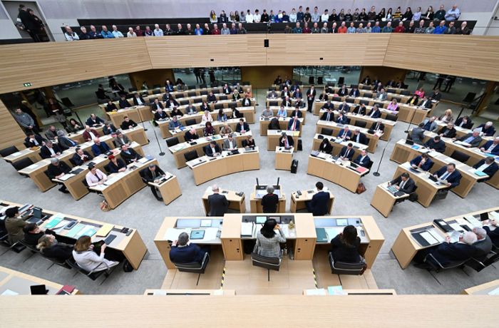 Baden-Württemberg: Landtag will sich selbst nicht verkleinern