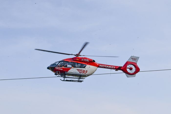 Hubschrauber in Alpirsbach: Mädchen von Auto angefahren und verletzt