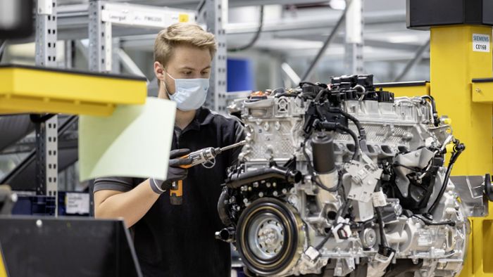 Mercedes  soll  E-Motoren im Werk Untertürkheim  produzieren