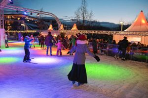 Eislaufen am Longwyplatz. Foto: Karo-Events