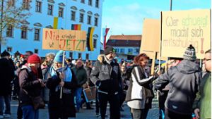 Eine Demo gegen Rechts – wie hier kürzlich in Rottenburg – findet am Samstag in Dornstetten statt. (Archivbild) Foto: Baum