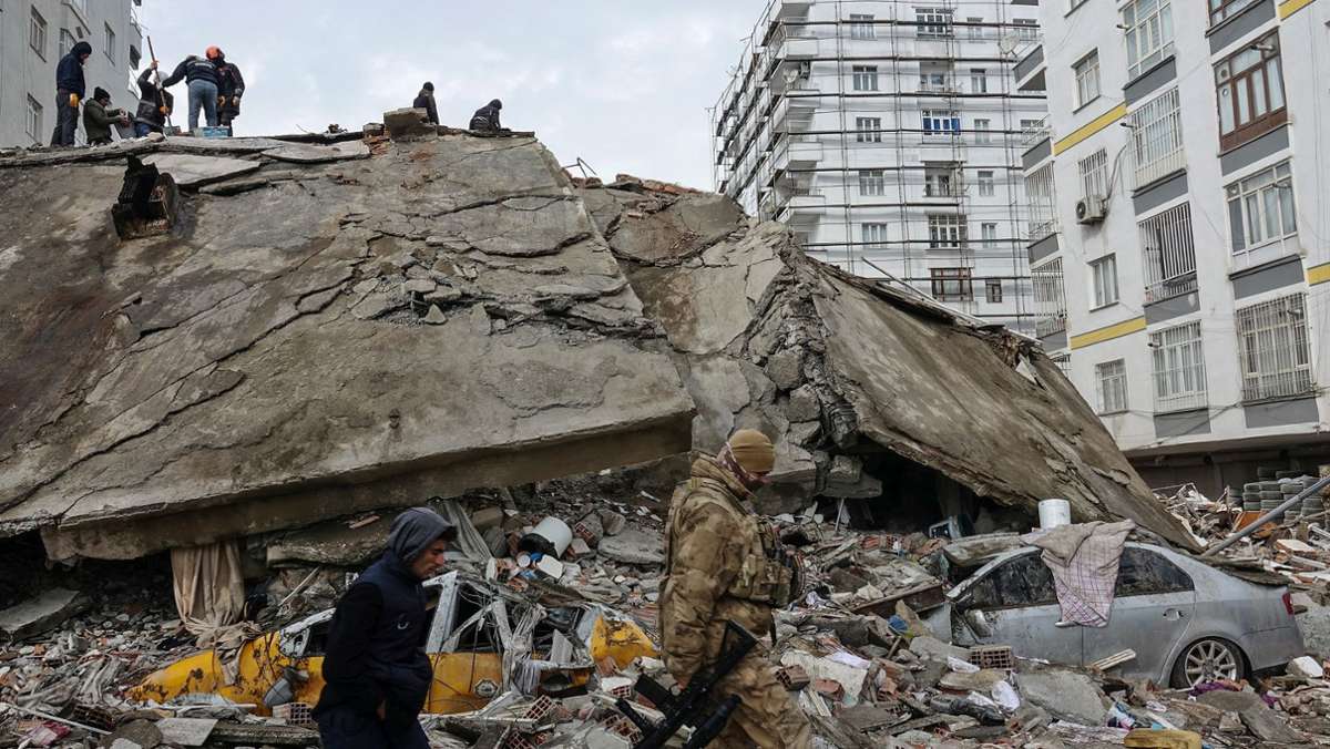 Verheerende Erdbeben in der Türkei und Syrien: Geberkonferenz sammelt sieben Milliarden Euro für Wiederaufbau