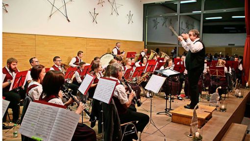 Der Musikverein Weilen unter den Rinnen lud zum Jahreskonzert in die Gemeindehalle ein. Foto: n/Wolfgang Strobel