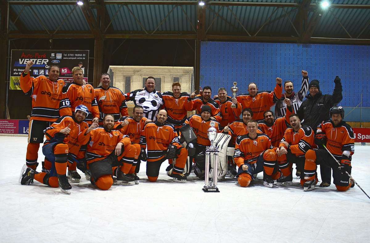 Eishockey in Bad Liebenzell: Team holt den Titel in der Hobby-Liga